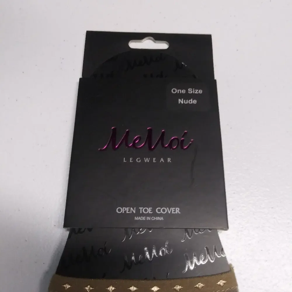 MeMoi Open Toe Cover in Nude Size One Size